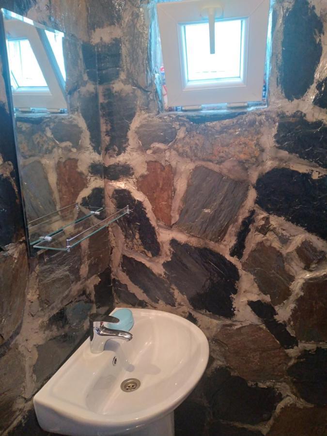 Stone House Marexi Hotel Adishi Екстериор снимка